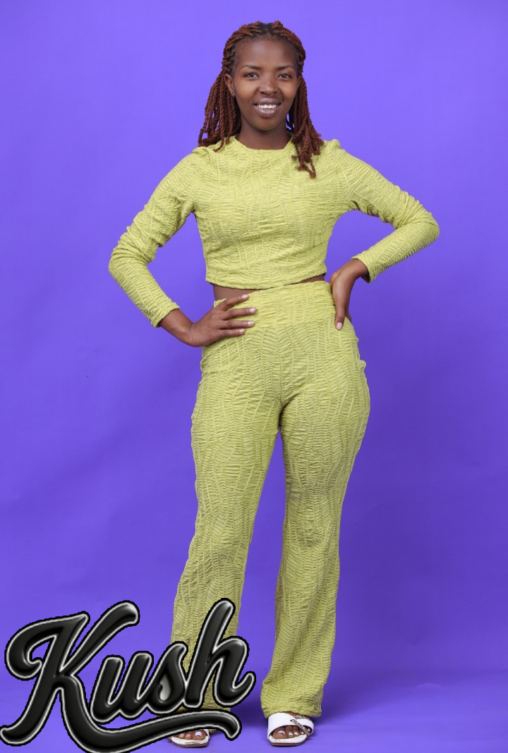 COMPLETE ACTIVEWEAR - front