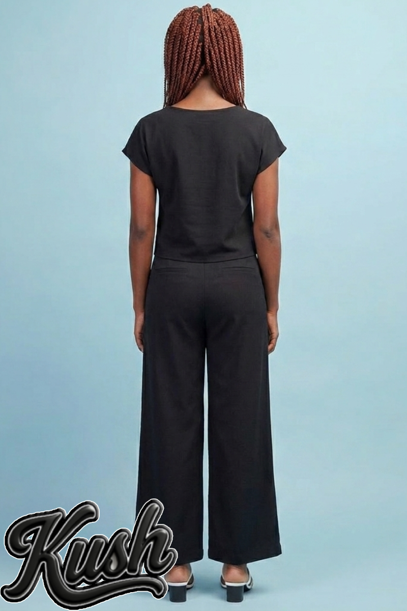 COMPLETE ACTIVEWEAR - right