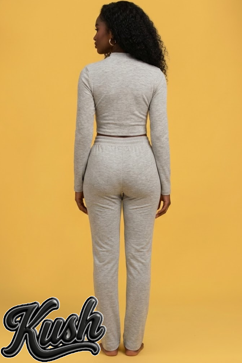 COMPLETE ACTIVEWEAR - right